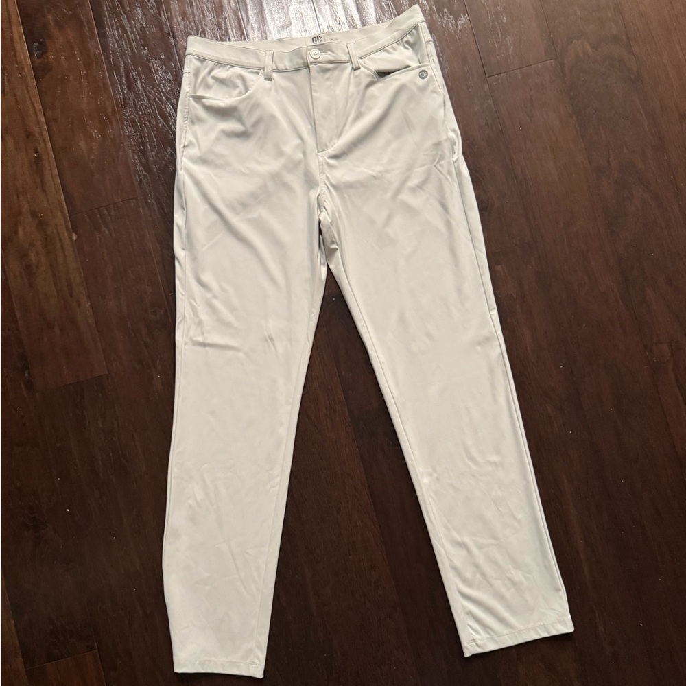 Graham Luxe golf pants in a VERY light grey, near white color